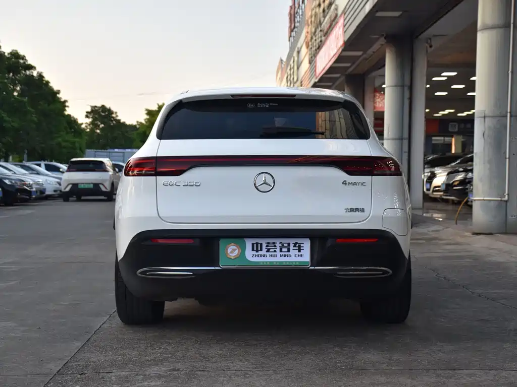 Mercedes-Benz EQC — миниатюра 19