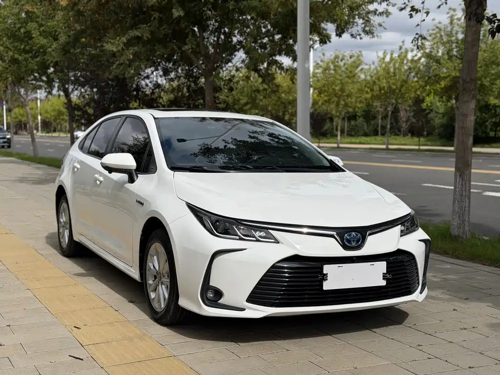 Toyota Corolla — миниатюра 3