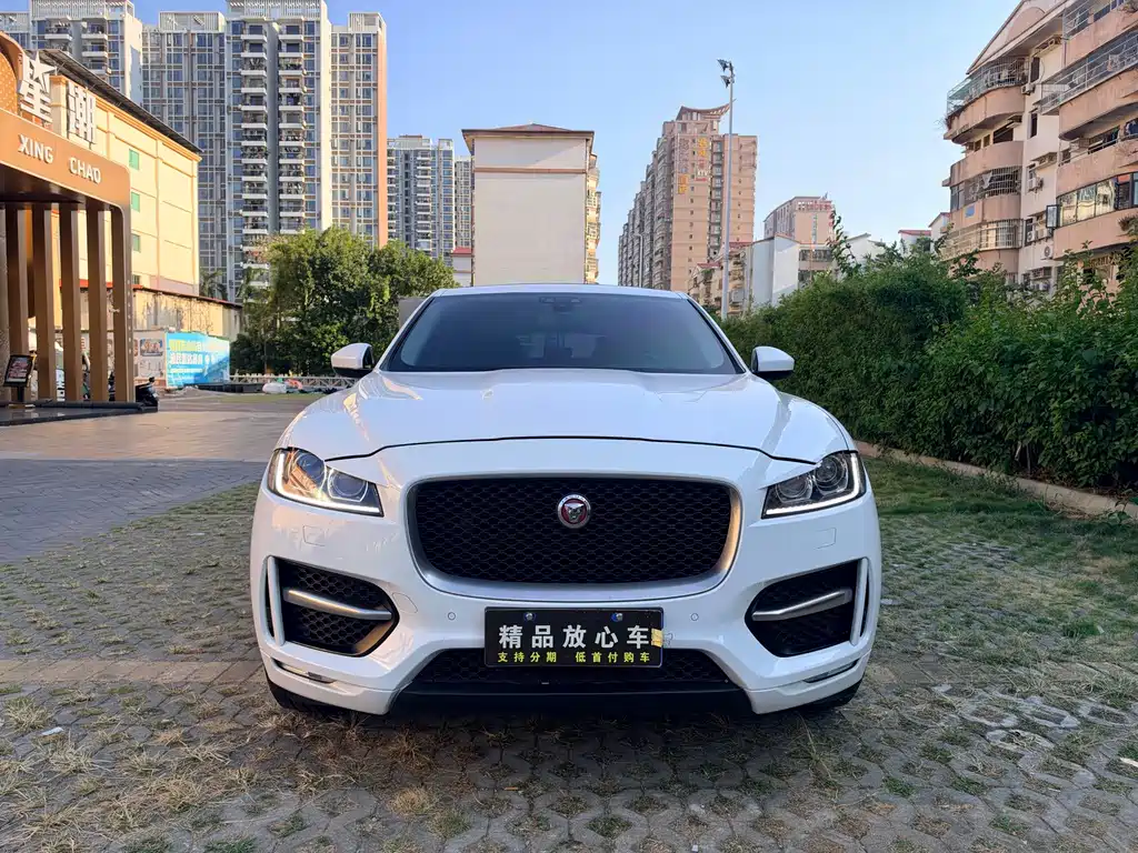 Jaguar F-PACE — миниатюра 2
