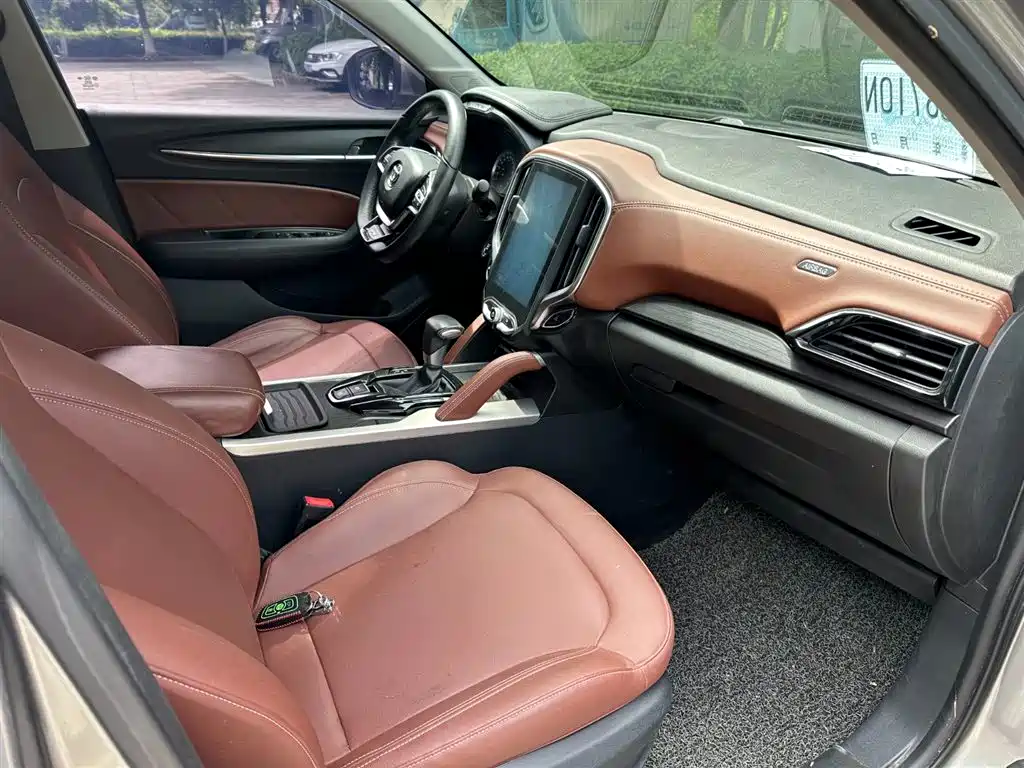 Zhonghua V6 — миниатюра 15