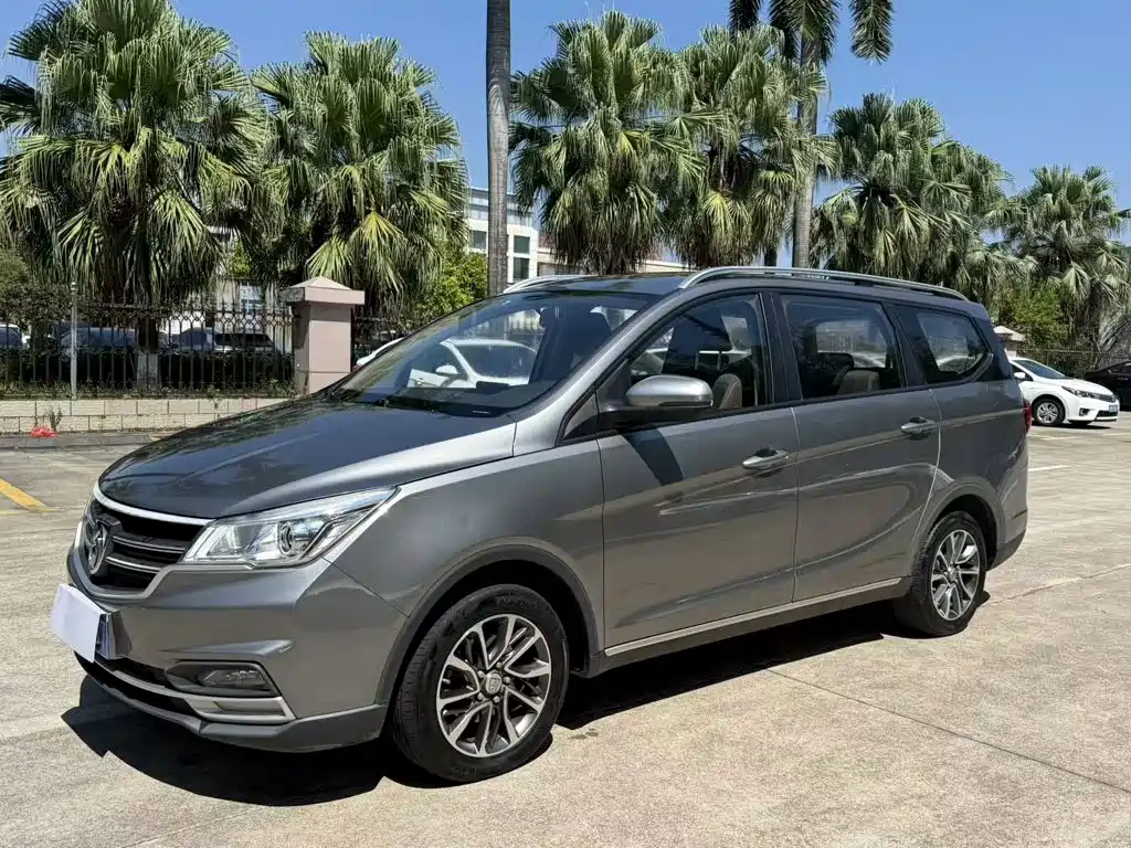 Baojun 730 — миниатюра 2
