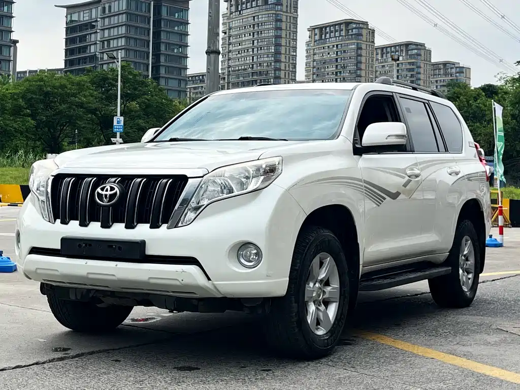 Toyota Prado (Import) 2014