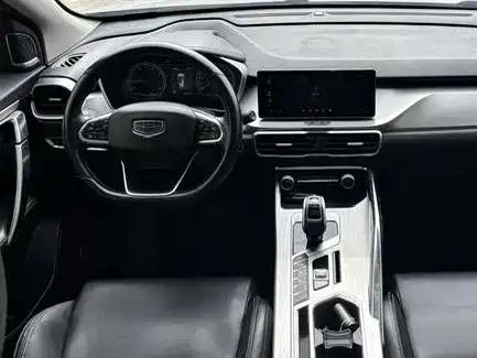 Geely Binyue — миниатюра 4