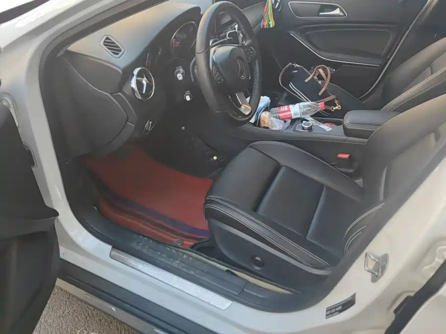 Mercedes-Benz GLA — миниатюра 9