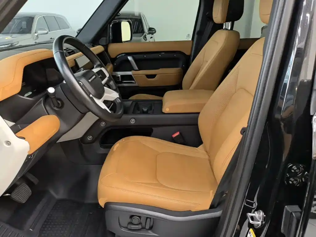Land Rover Defender — миниатюра 15