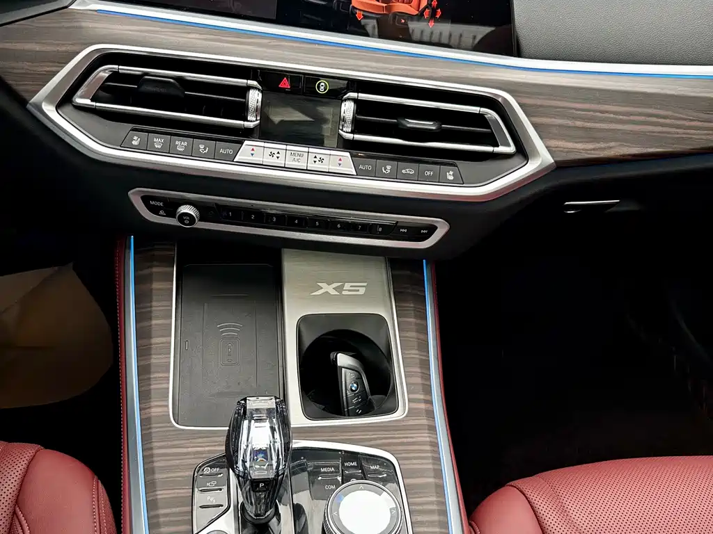 BMW X5 — миниатюра 7