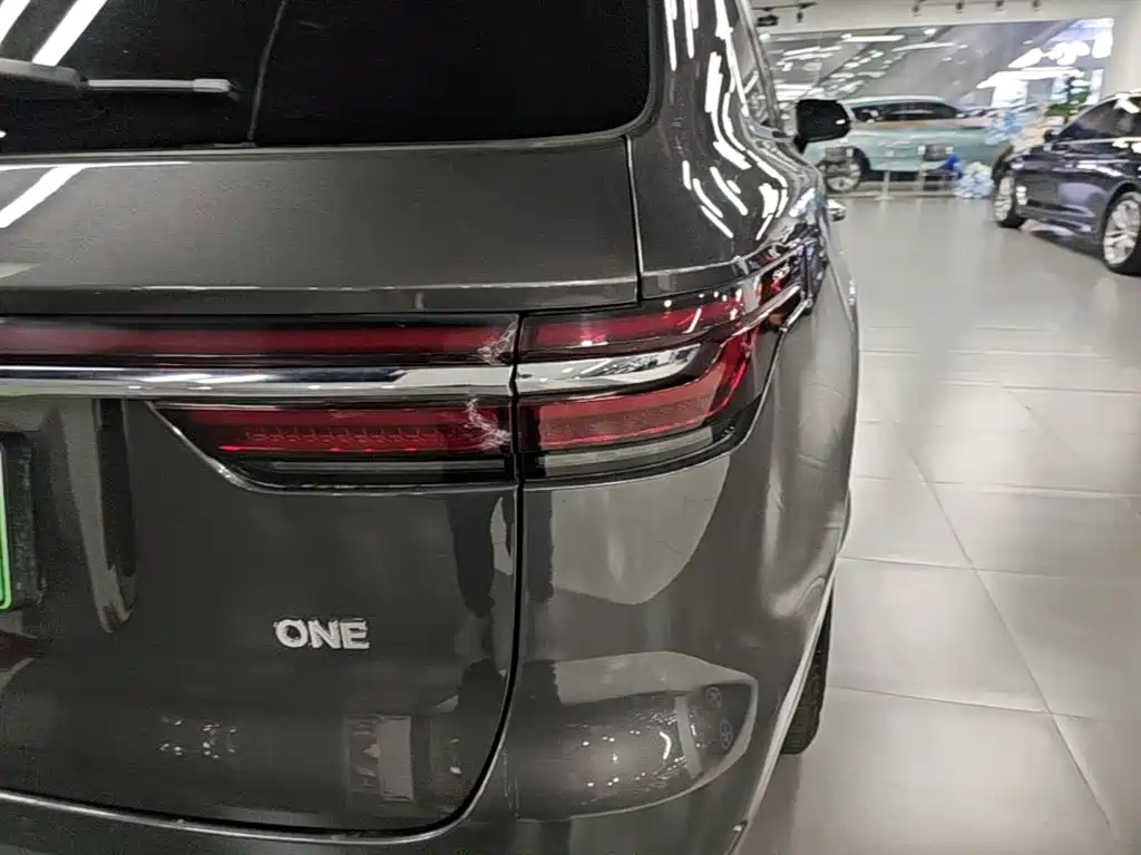 Li Auto Li ONE — миниатюра 8