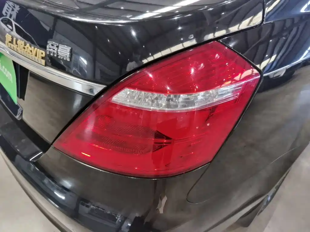 Geely Emgrand — миниатюра 8