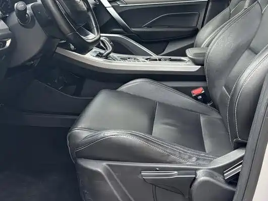 Geely Binyue — миниатюра 5
