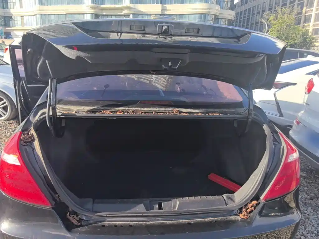 Geely Emgrand — миниатюра 19