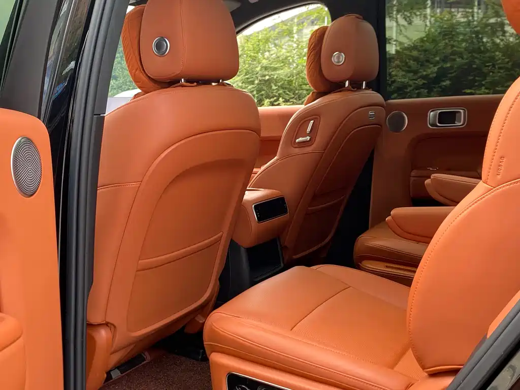 Li Auto Li L8 — миниатюра 13