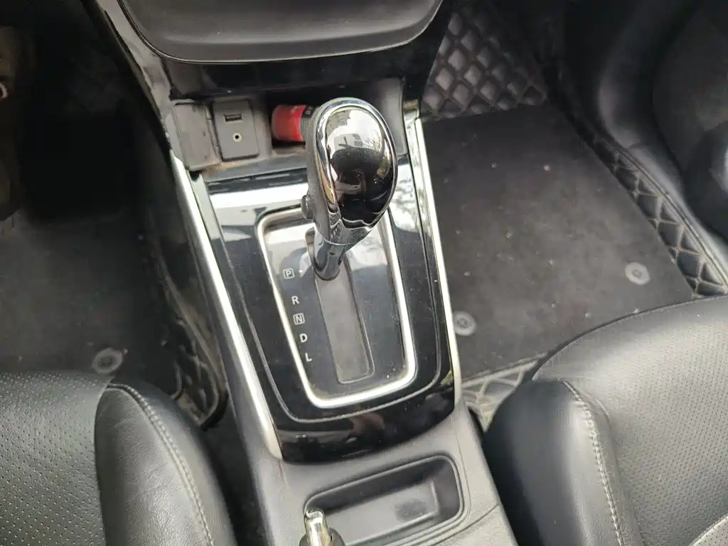 Nissan Sylphy 2018 1.6XV CVT Premium