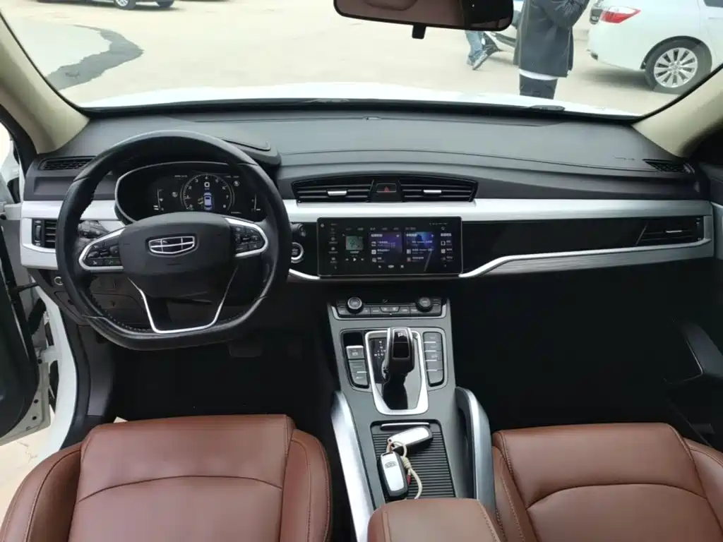 Geely Boyue — миниатюра 10