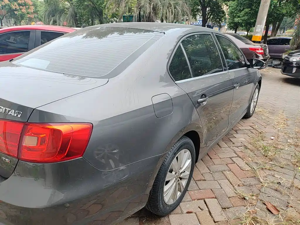Volkswagen Sagitar — миниатюра 7
