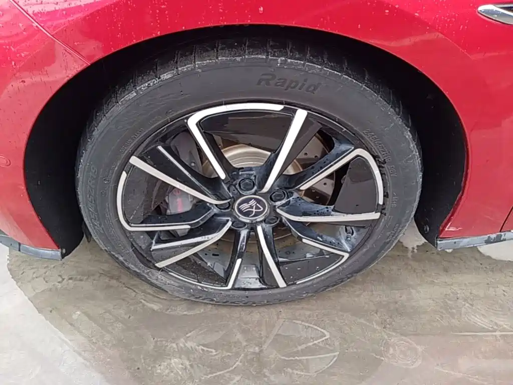 BYD Han — миниатюра 23