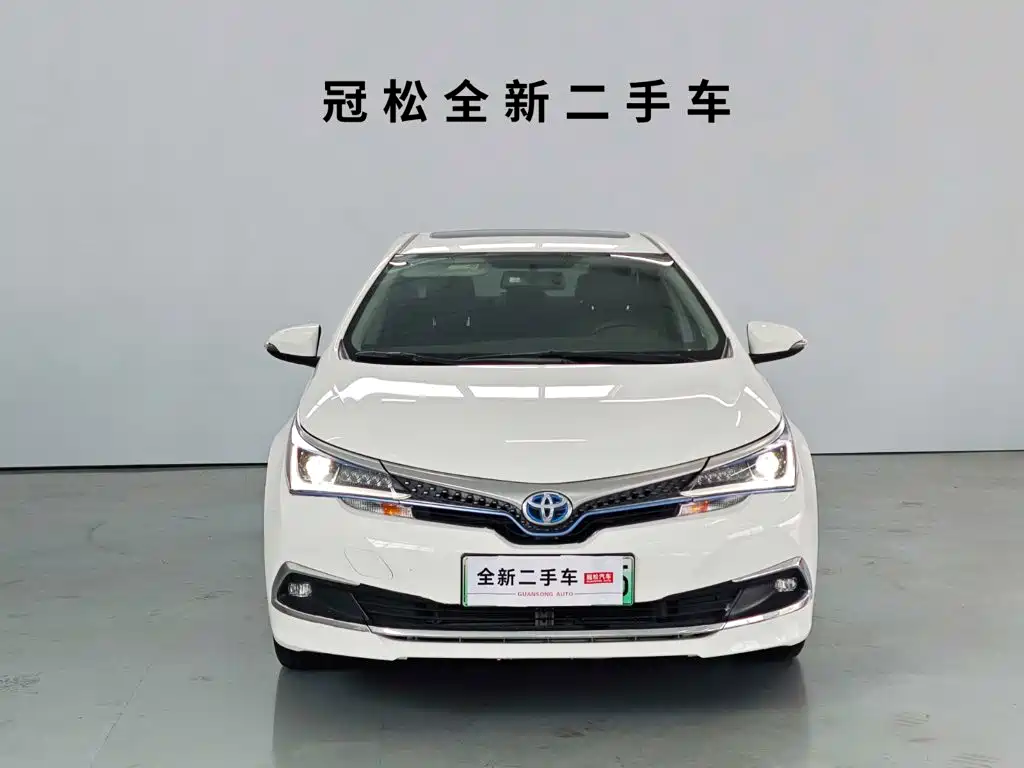 Toyota Corolla Hybrid — миниатюра 2