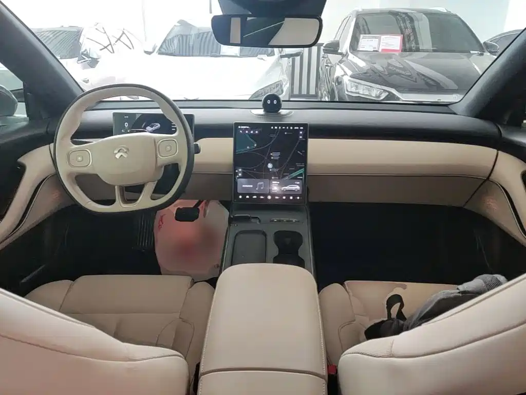 NIO ET5T — миниатюра 10
