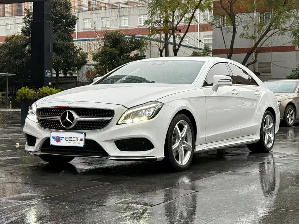 Mercedes-Benz CLS