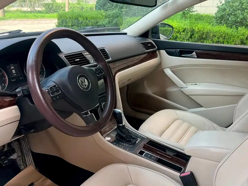 Volkswagen Passat — миниатюра 7