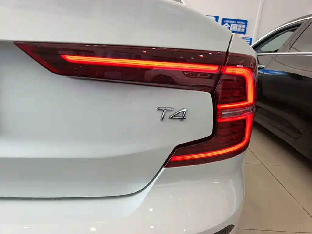 Volvo S60 — миниатюра 8