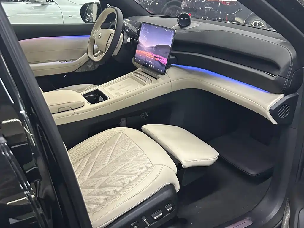 NIO ES6 — миниатюра 6
