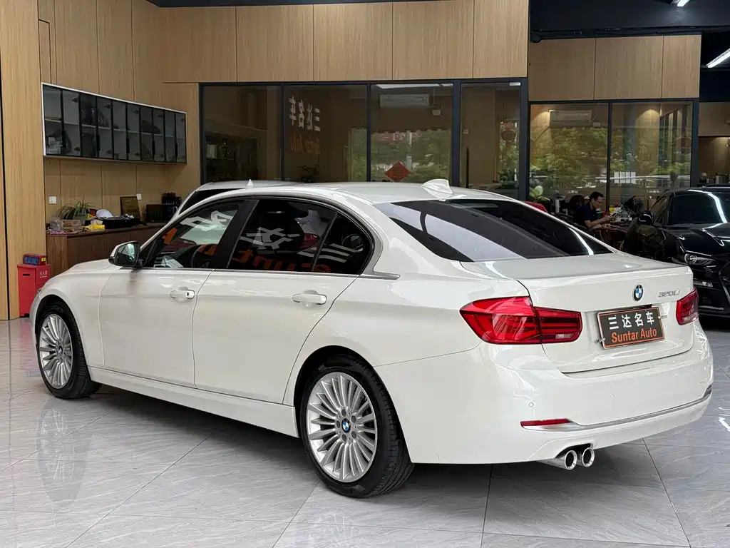 BMW 3 Series — миниатюра 4