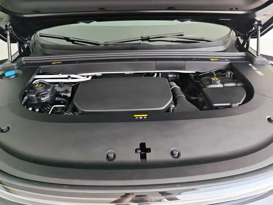 Li Auto Li L6 — миниатюра 10