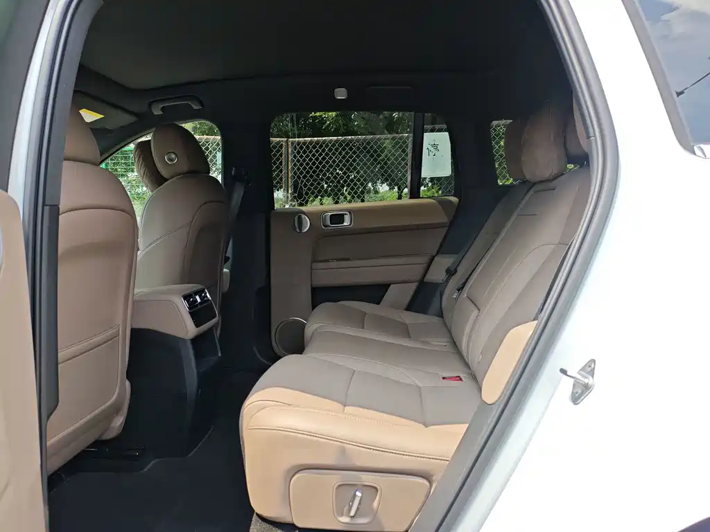 Li Auto Li L6 — миниатюра 6