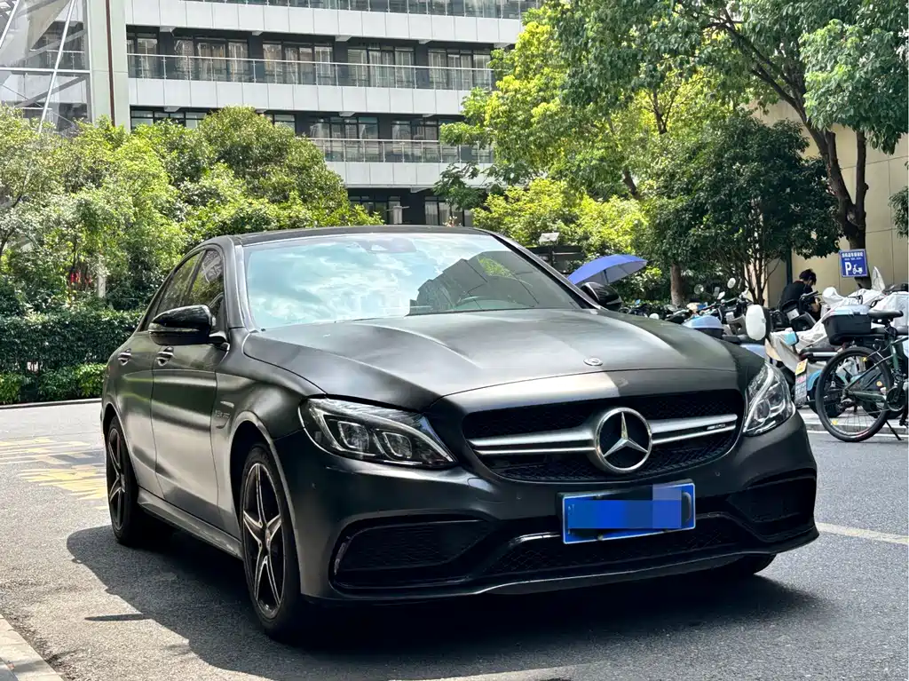Mercedes-Benz C-Class — миниатюра 3