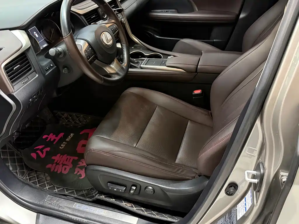 Lexus RX — миниатюра 2