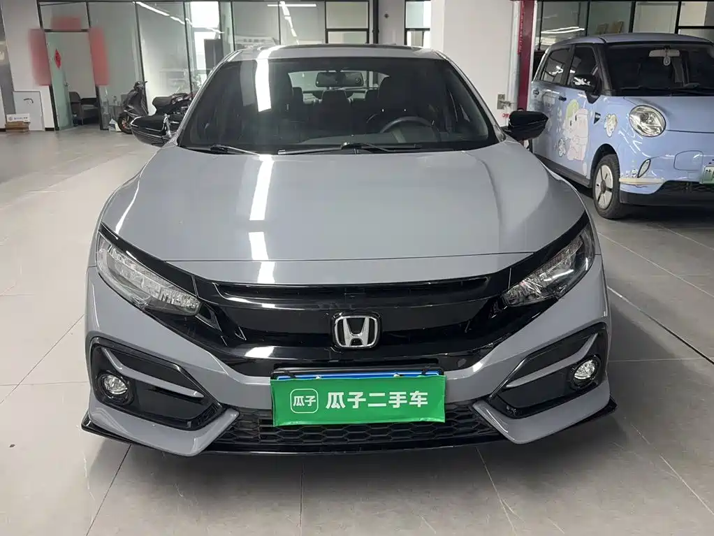 Honda Civic — миниатюра 4