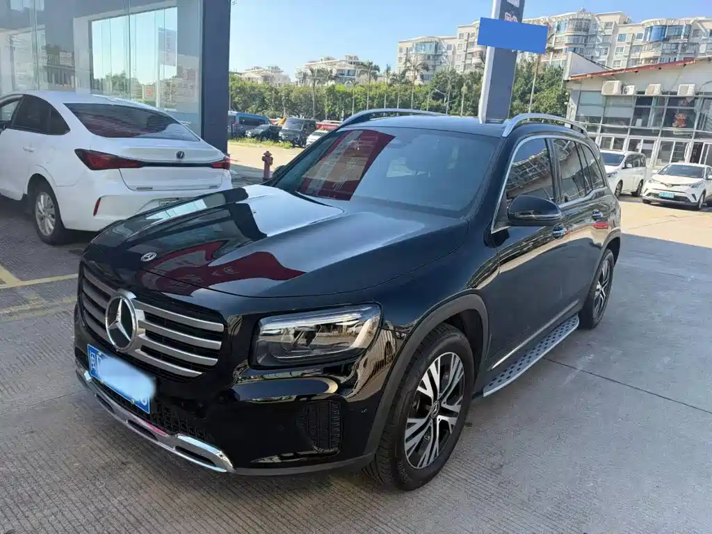 Mercedes-Benz GLB