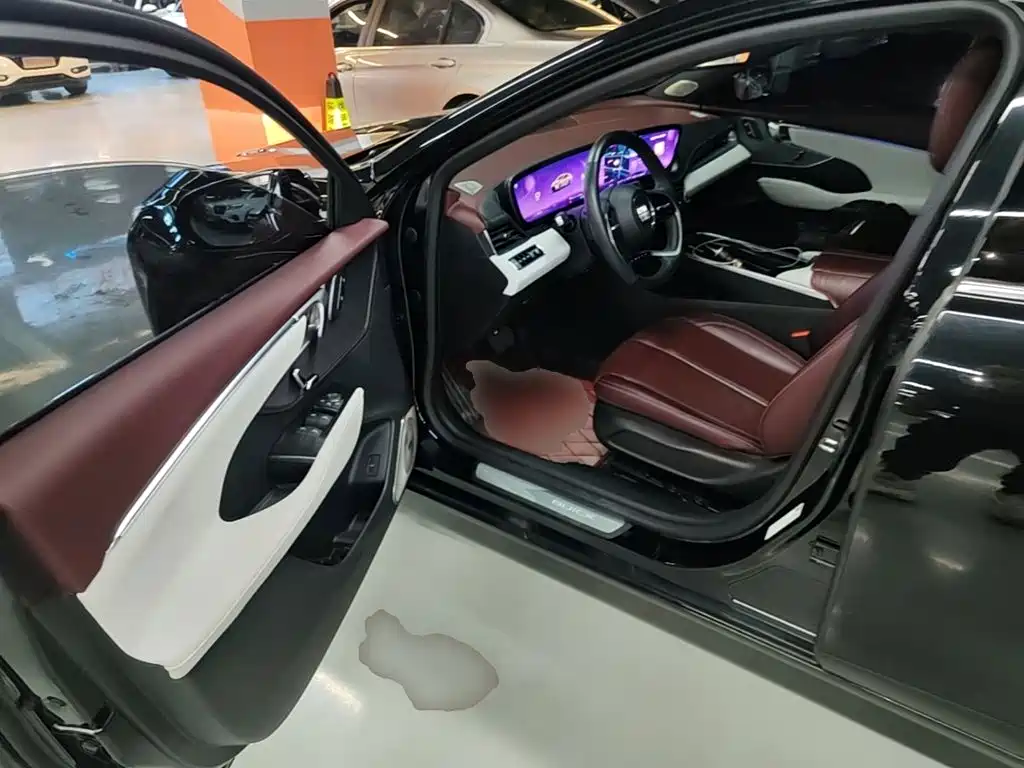 Buick LaCrosse — миниатюра 16