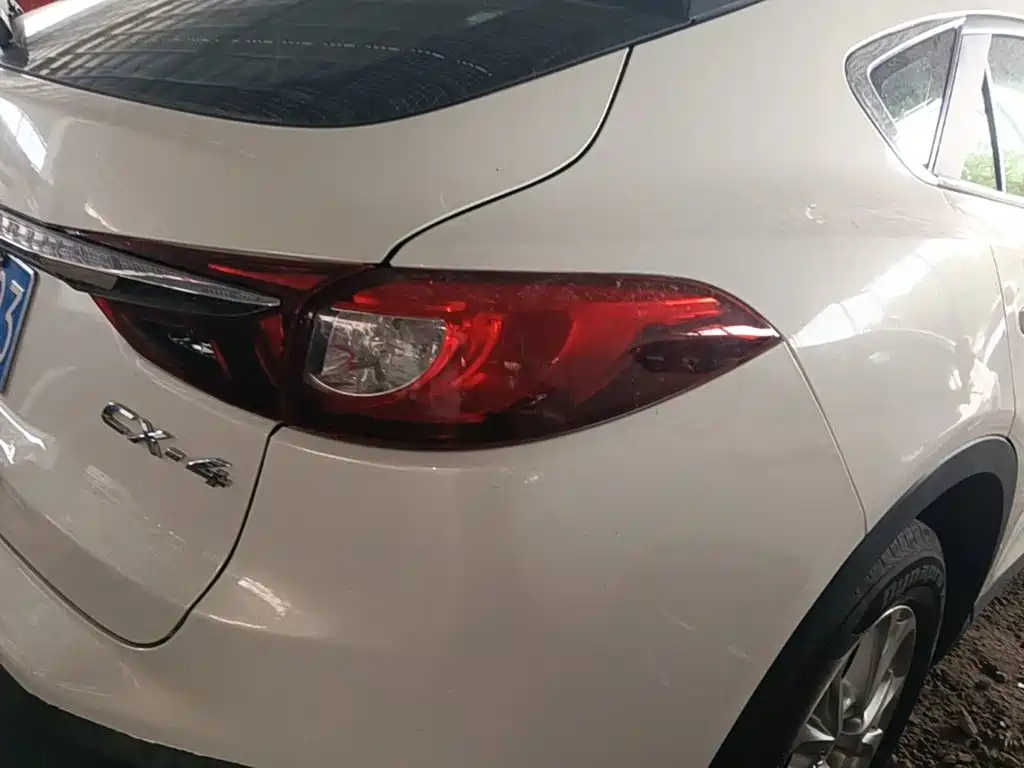 Mazda CX-4 — миниатюра 8