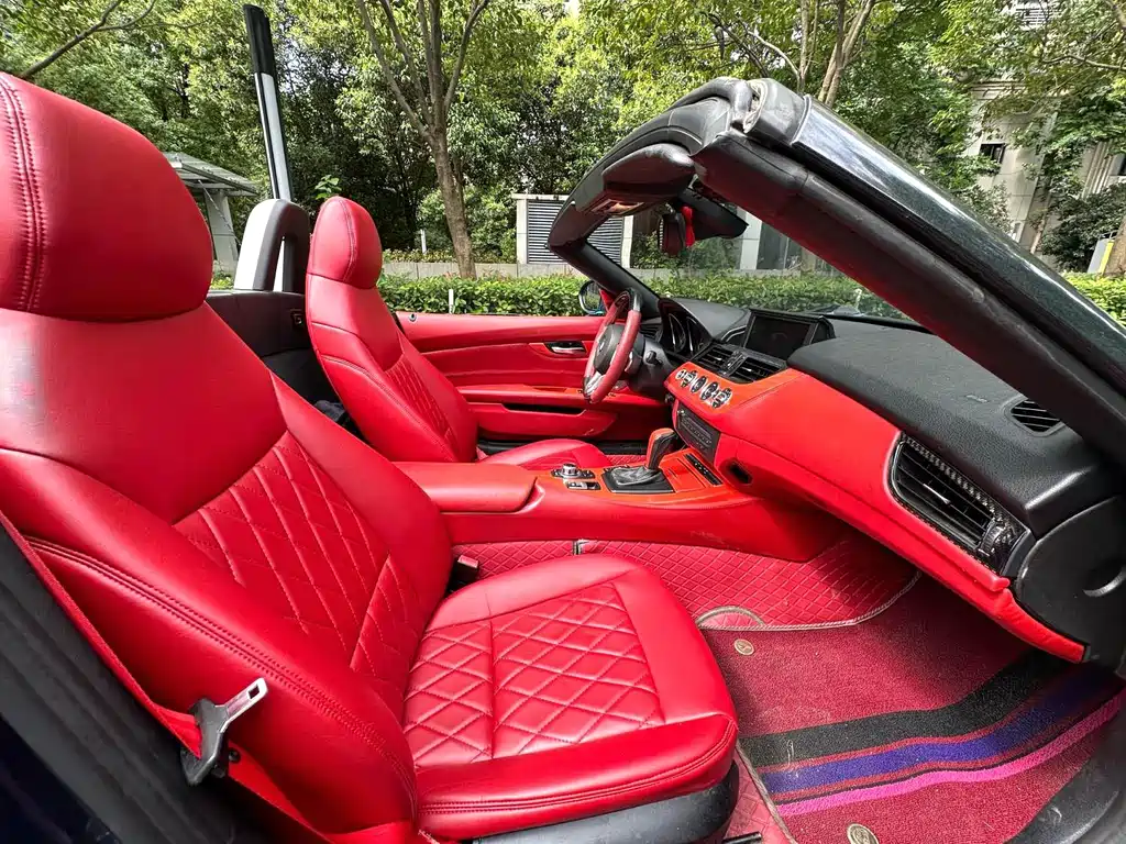 BMW Z4 — миниатюра 6