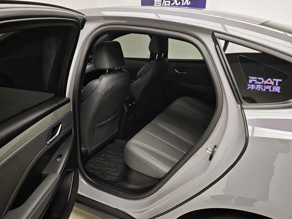 BYD Qin PLUS — миниатюра 17