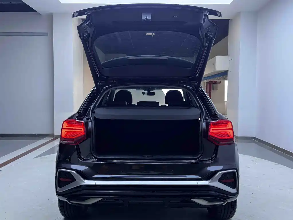 Audi Q2L — миниатюра 15
