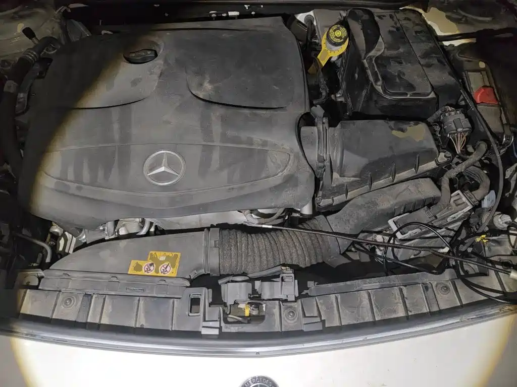 Mercedes-Benz GLA — миниатюра 16