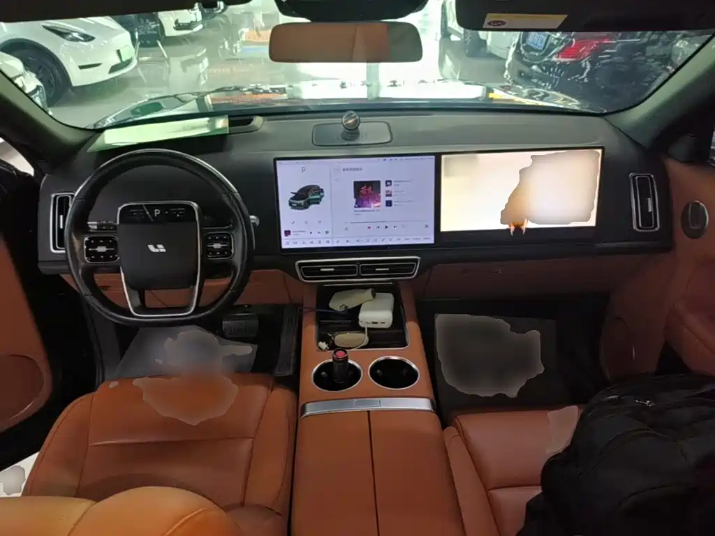 Li Auto Li L8 — миниатюра 10