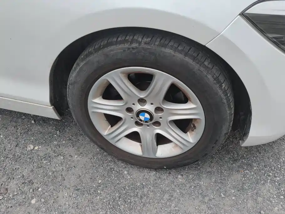 BMW 1 Series (Import) — миниатюра 6
