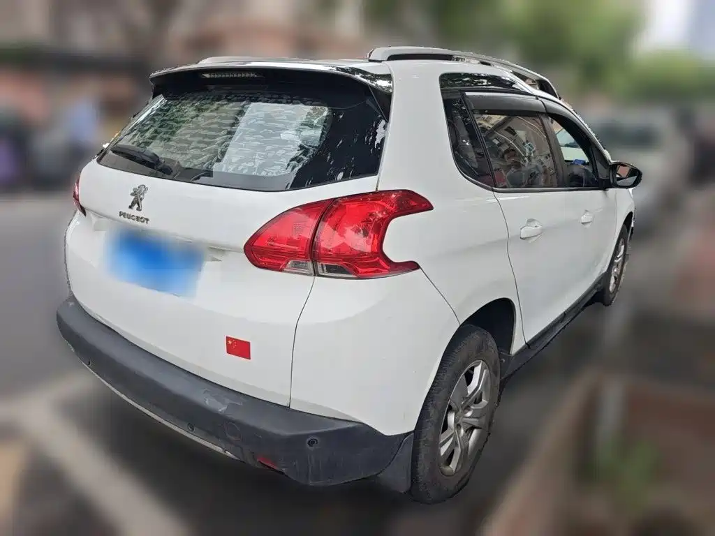 Peugeot 2008 — миниатюра 4