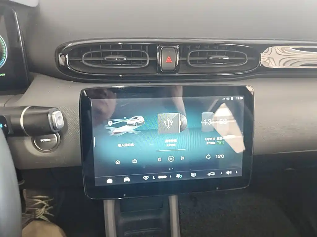 Leapmotor Leapmotor T03 — миниатюра 13