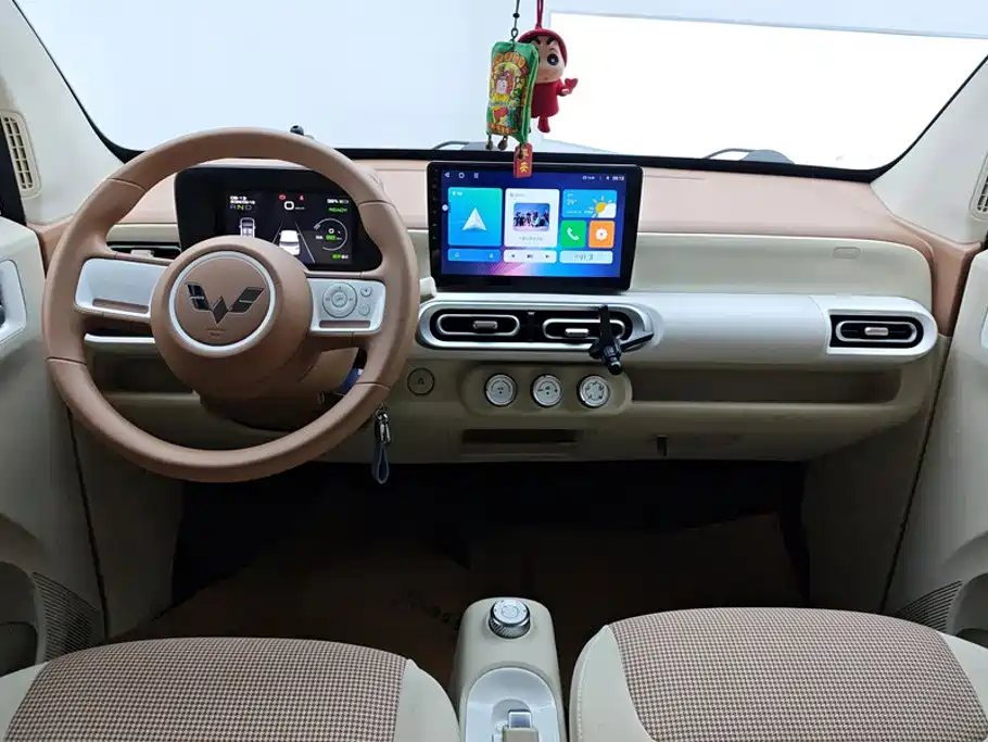 Wuling MINIEV — миниатюра 12