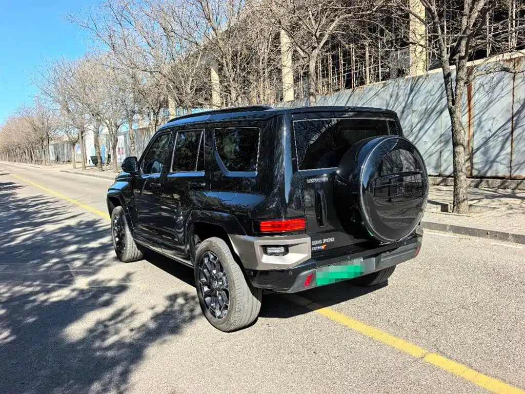 TANK TANK 700 NEW ENERGY