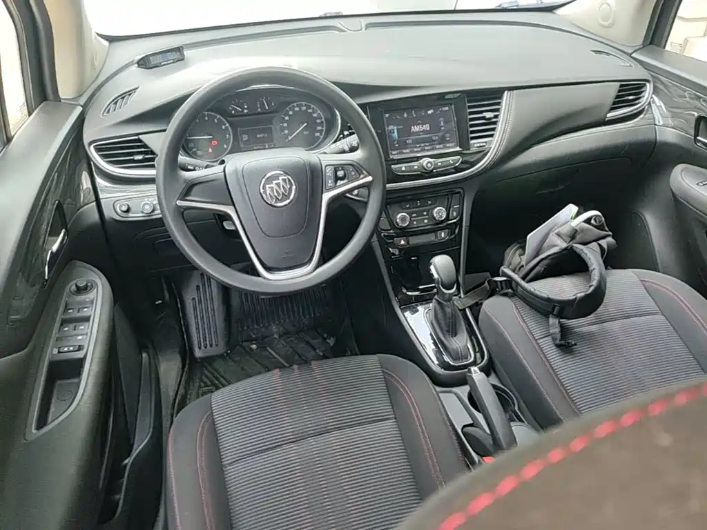 Buick Encore — миниатюра 10