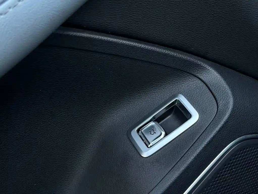 Hongqi Hongqi H5 PHEV — миниатюра 14
