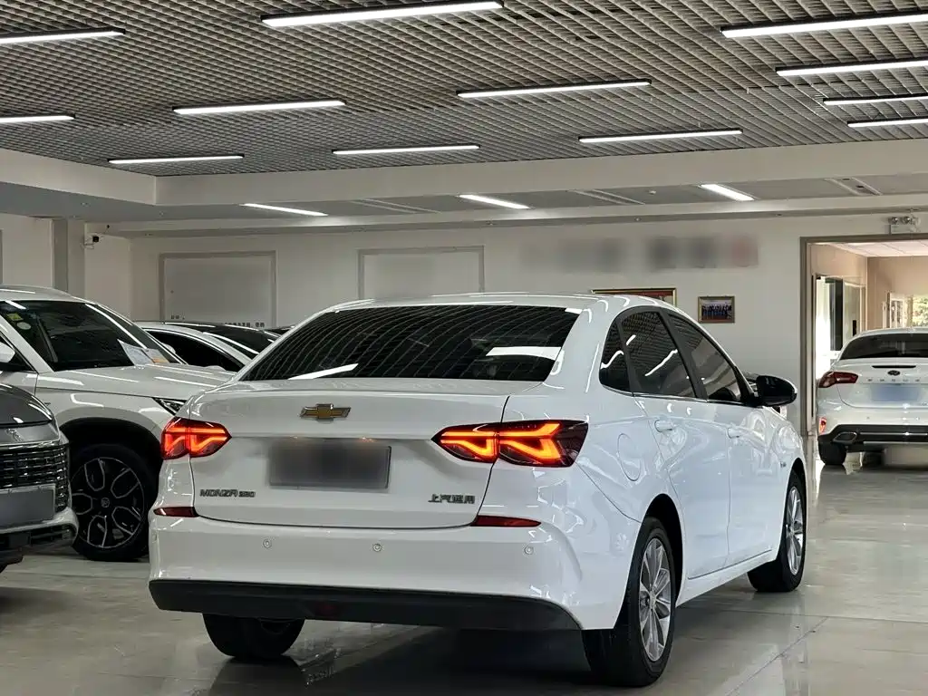 Chevrolet Monza — миниатюра 24