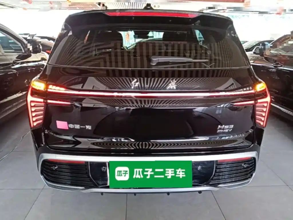 Hongqi Hongqi HS3 PHEV — миниатюра 6