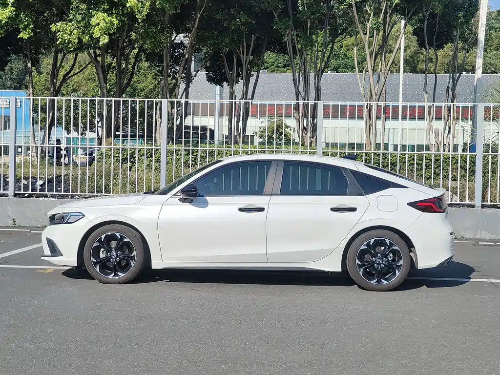 Honda Civic — миниатюра 2