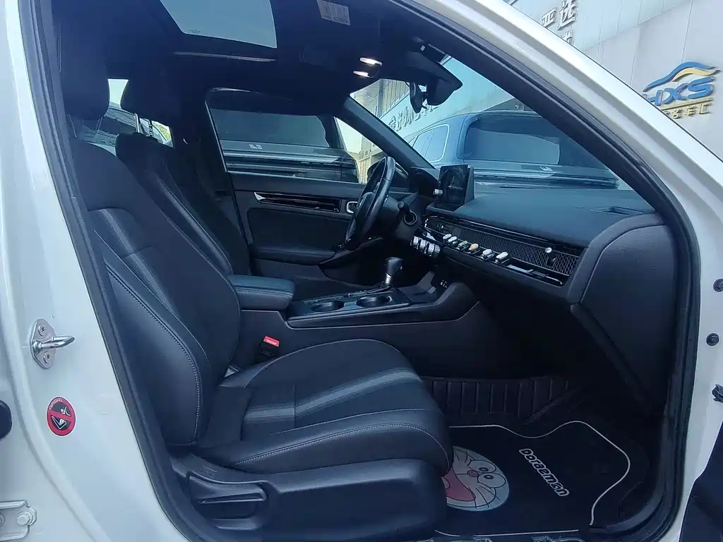 Honda Civic — миниатюра 16